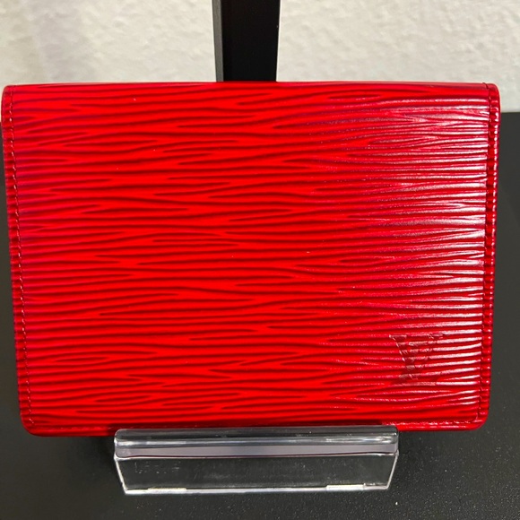 💯 Authentic LOUIS VUITTON Vintage EPI Bi-Fold Leather ID Holder - Picture 1 of 4